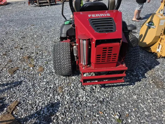 Image of Ferris IS 2600Z equipment image 3
