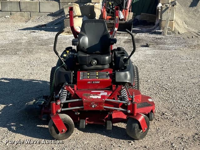 Image of Ferris ISX2200 equipment image 1