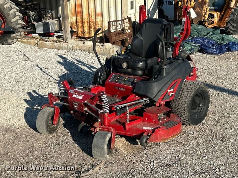 Ferris ISX2200 Equipment Image0