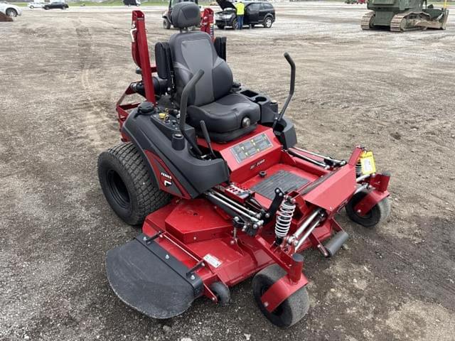 Image of Ferris ISX3300 equipment image 4