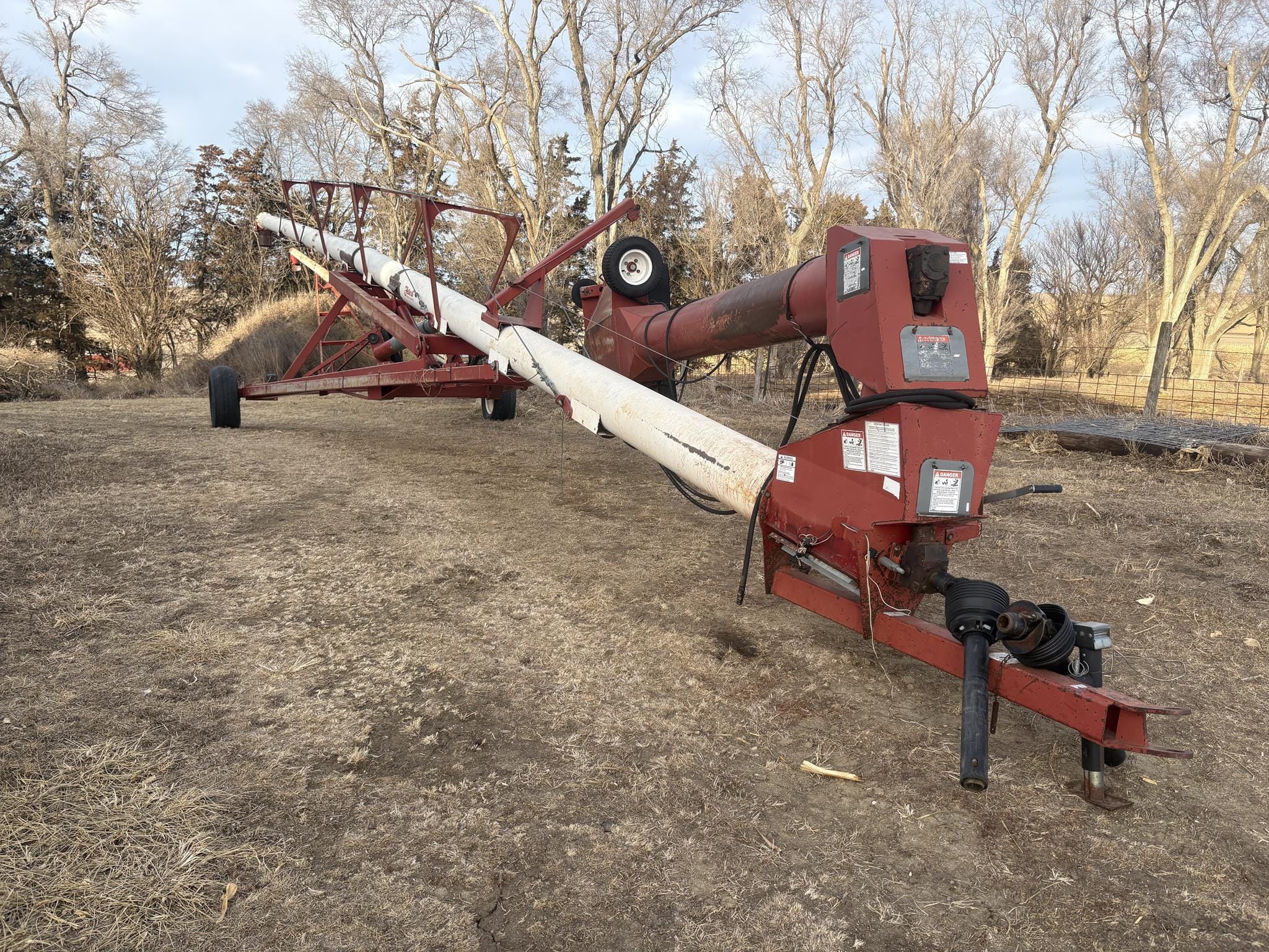 Feterl 12x72 Equipment Image0