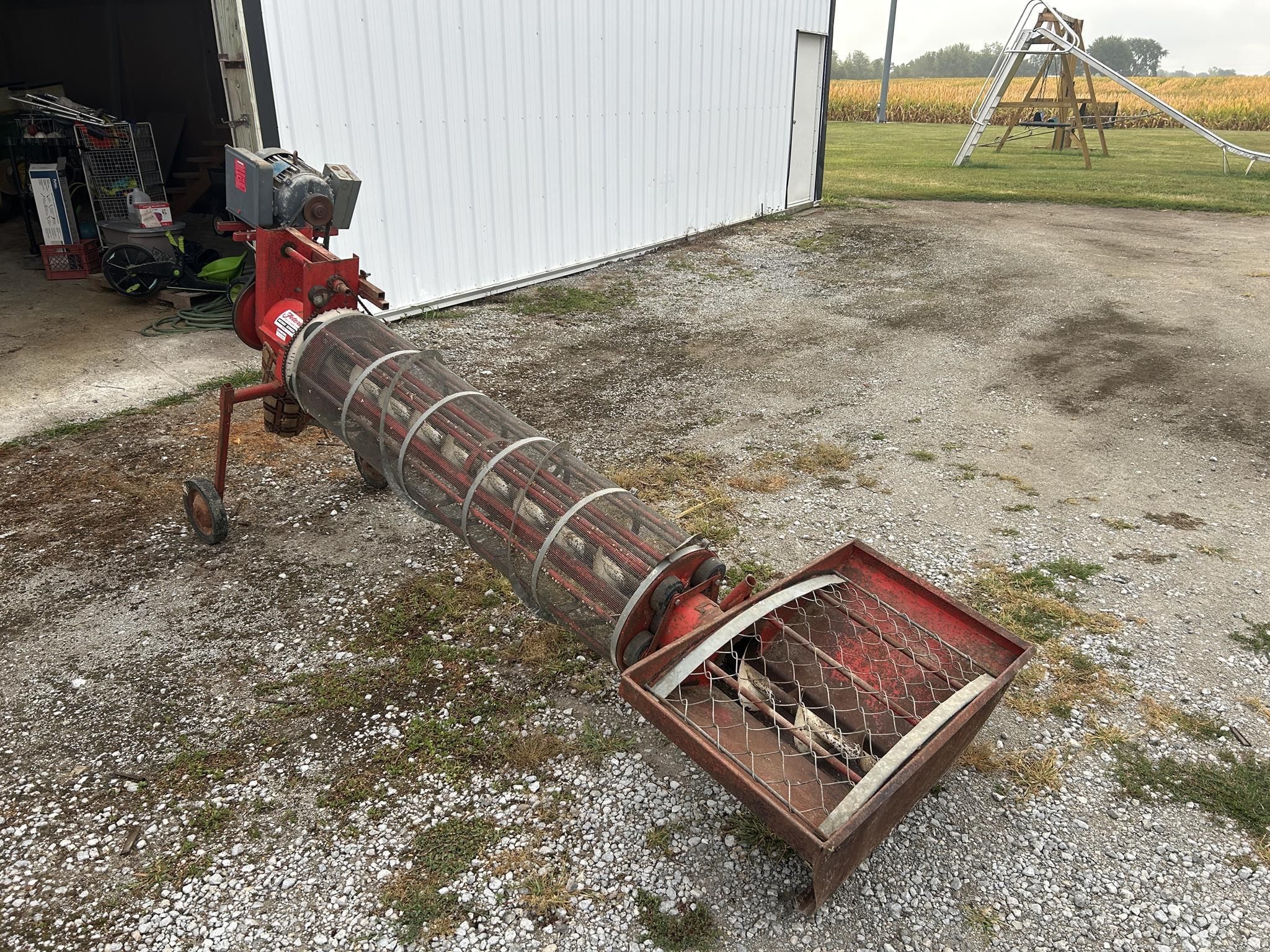 Feterl 70 Equipment Image0