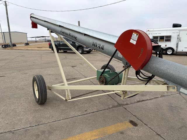 Image of Farm King 1034 equipment image 2