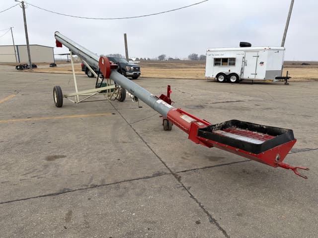 Image of Farm King 1034 equipment image 1