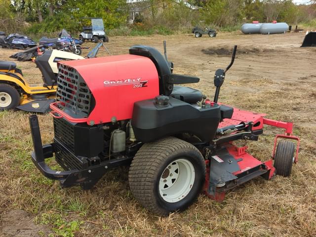 Image of Gravely 260Z equipment image 4