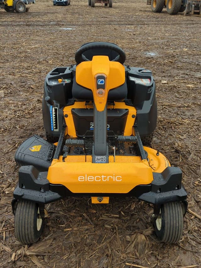 Image of Cub Cadet RZTS equipment image 1