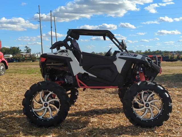 Image of Polaris RZR 900 equipment image 3