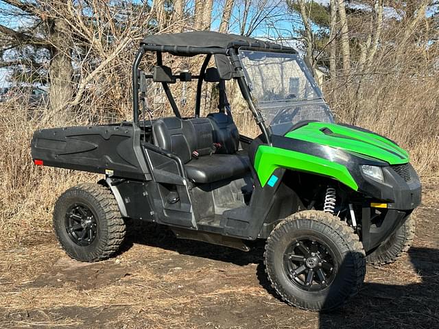 Image of Arctic Cat Prowler 750XT equipment image 3