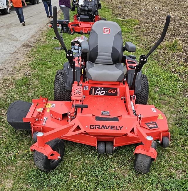 Image of Gravely ZTHD60 equipment image 4
