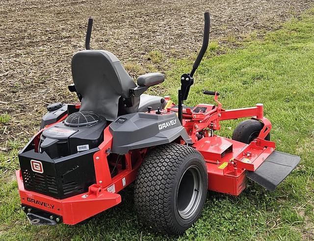 Image of Gravely ZTHD60 equipment image 2
