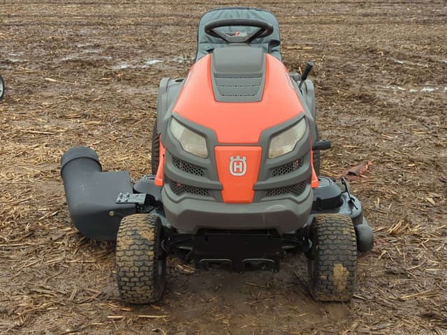 Image of Husqvarna YTH2348 equipment image 1