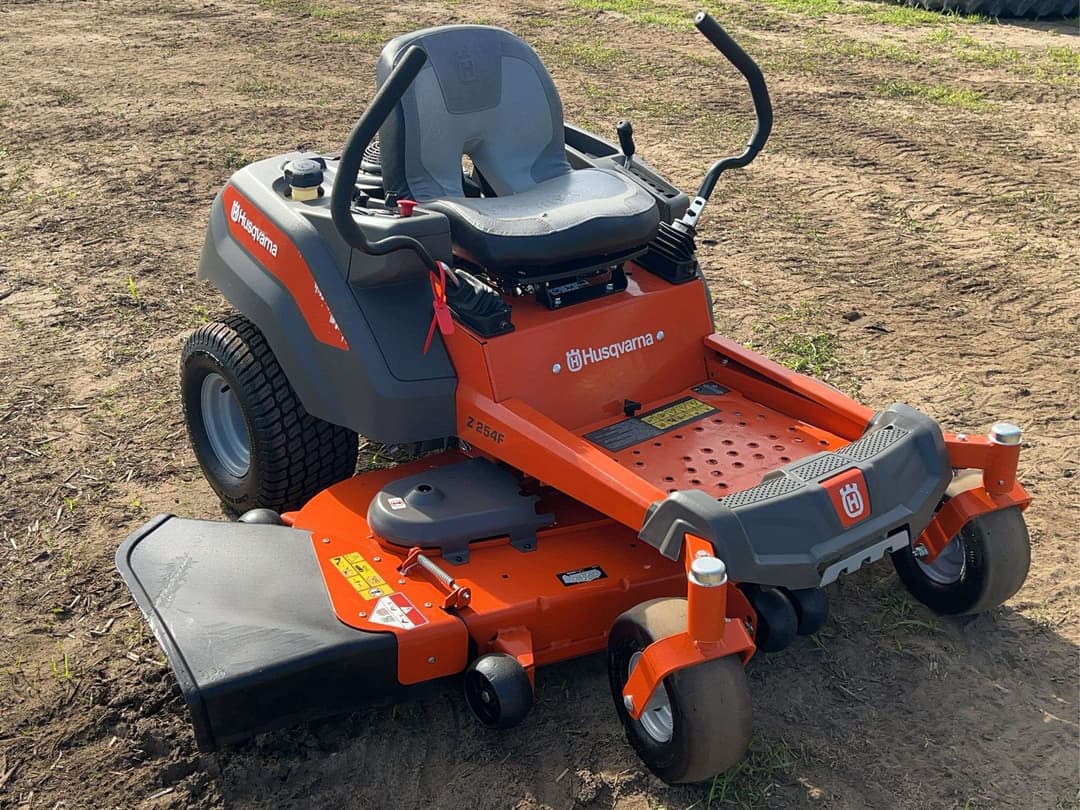 Image of Husqvarna Z254F Primary image