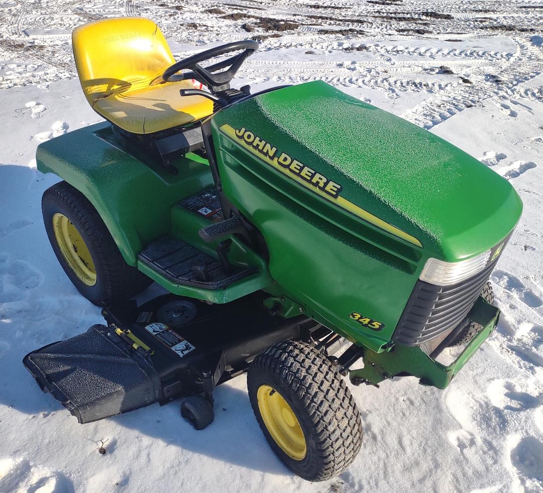 Image of John Deere 345 Primary image