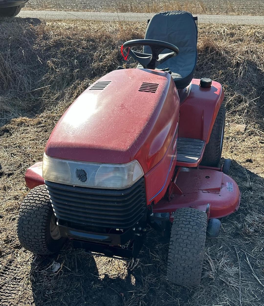 Image of Toro Wheel Horse 520LXI Primary image