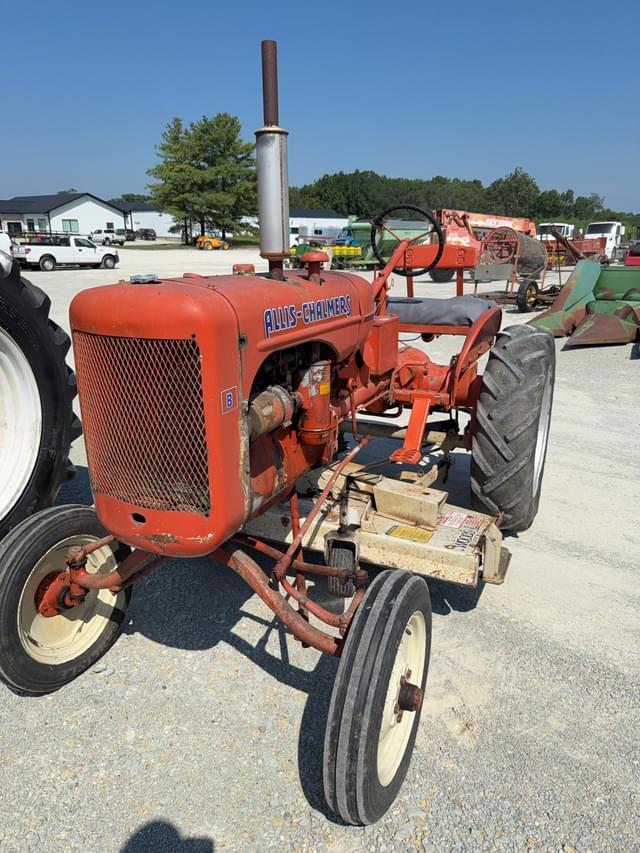 Image of Allis Chalmers B equipment image 2
