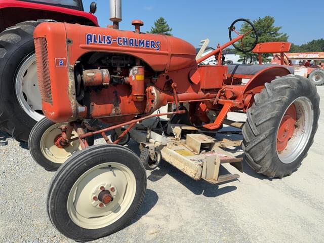 Image of Allis Chalmers B equipment image 1