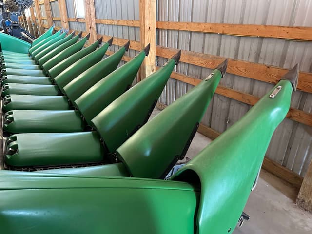 Image of John Deere 612C equipment image 3