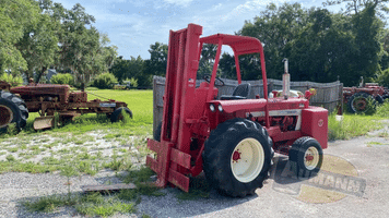 Main image International Harvester 8000