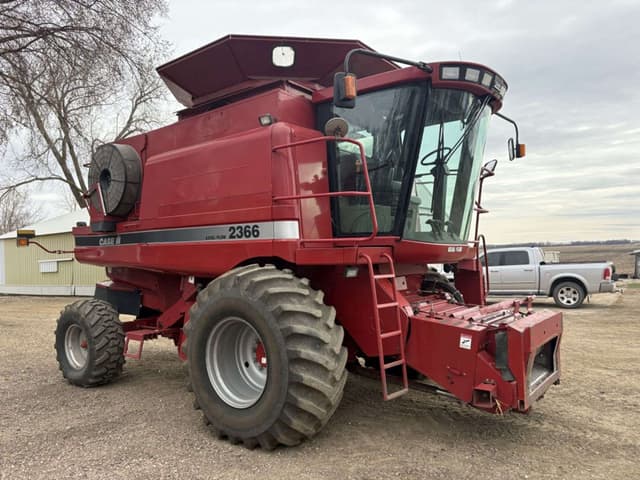 Image of Case IH 2366 equipment image 1