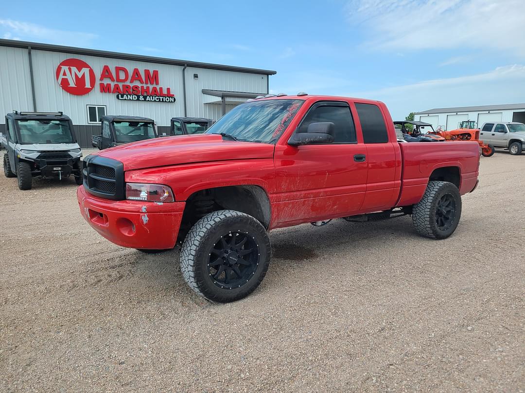 Image of Dodge Ram 2500 Primary image