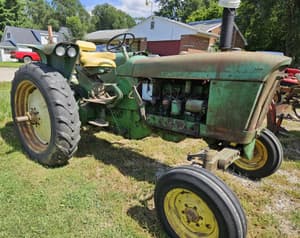 1961 John Deere 2010 Image