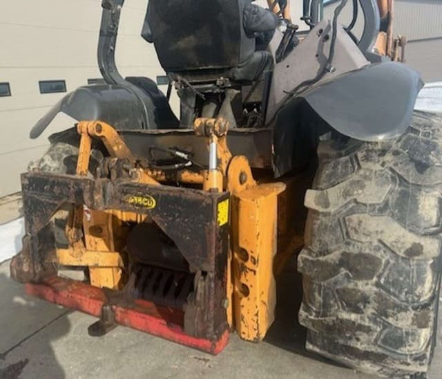 Image of Case 570MXT equipment image 1