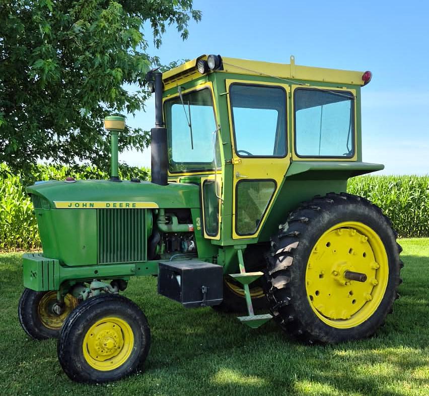 Image of John Deere 3020 Primary image