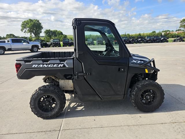 Image of Polaris Ranger XP 1000 equipment image 2
