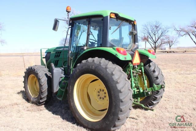 Image of John Deere 6125M equipment image 4