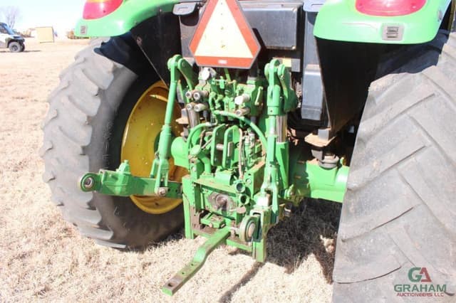 Image of John Deere 6125M equipment image 3