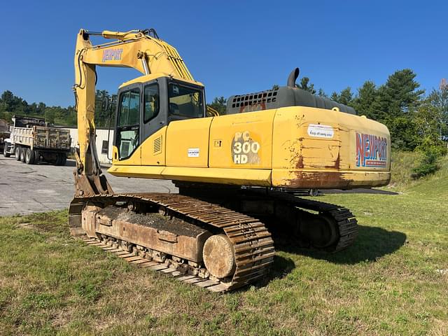 Image of Komatsu PC300HD equipment image 2