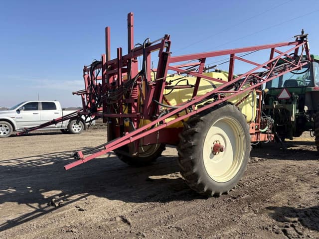 Image of Hardi Navigator 1000 equipment image 2