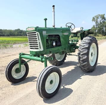 Main image Oliver 880