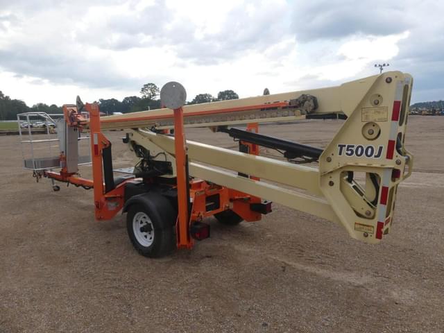 Image of JLG T500J equipment image 3