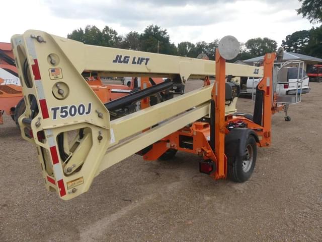 Image of JLG T500J equipment image 2