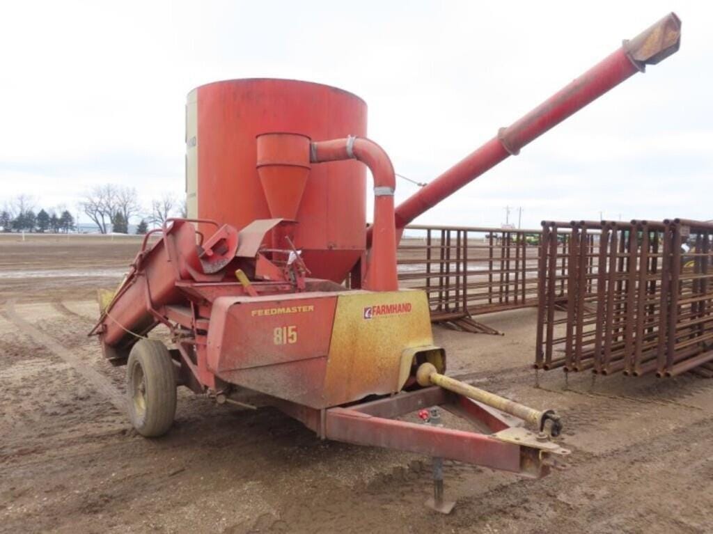 Main image Farmhand 815