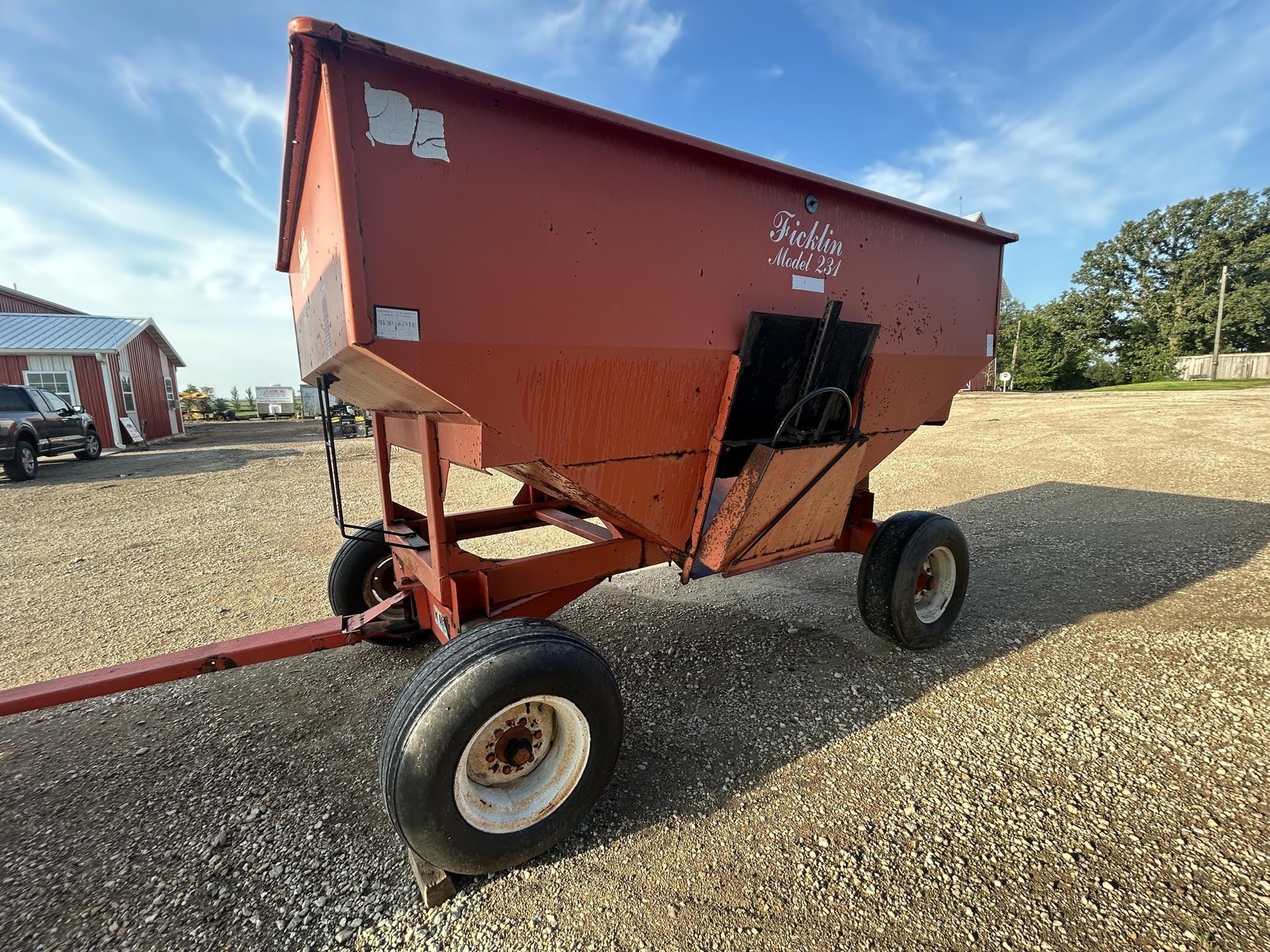 Ficklin 231 Equipment Image0