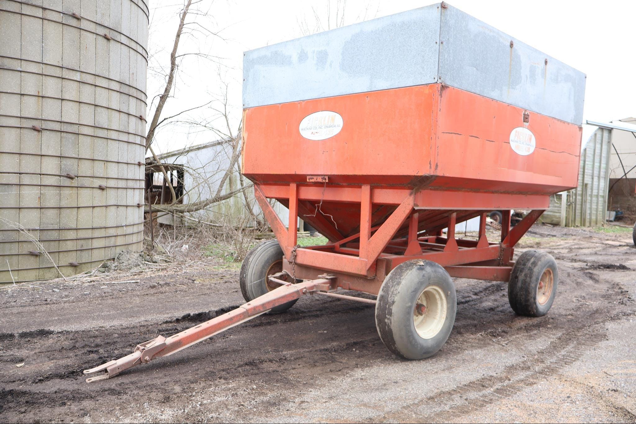 Ficklin 435 Equipment Image0