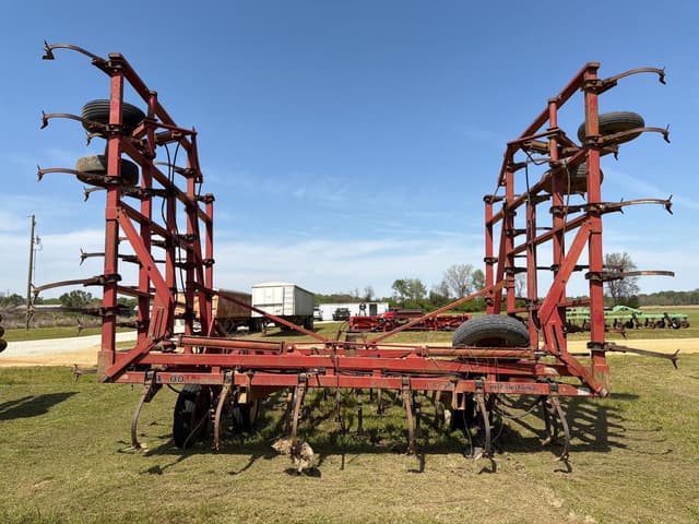 Image of Case IH 4900 Vibra Tiller equipment image 1