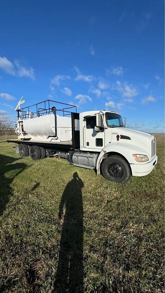 Image of Kenworth T270 Primary image
