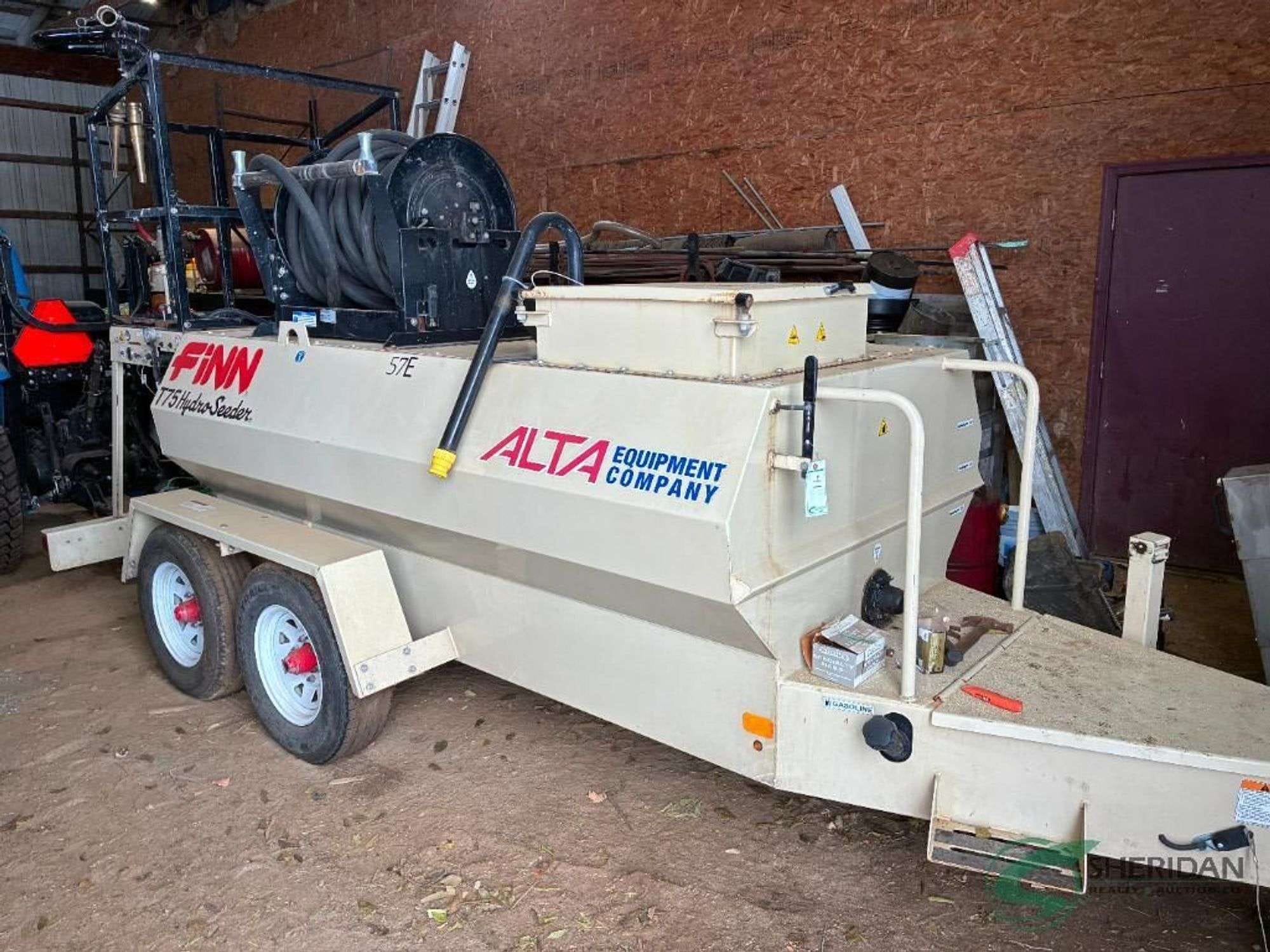 Finn T75T-10 Equipment Image0