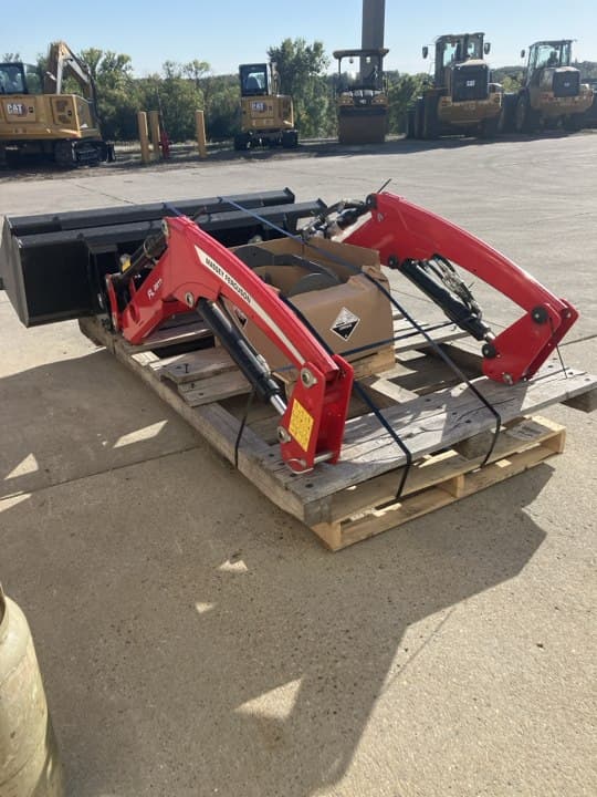 Image of Massey Ferguson FL2611 equipment image 3