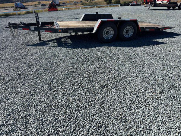 Fleming Trailers TT416-5 Equipment Image0