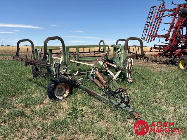 Image of Flex-King Sweep Plow equipment image 1