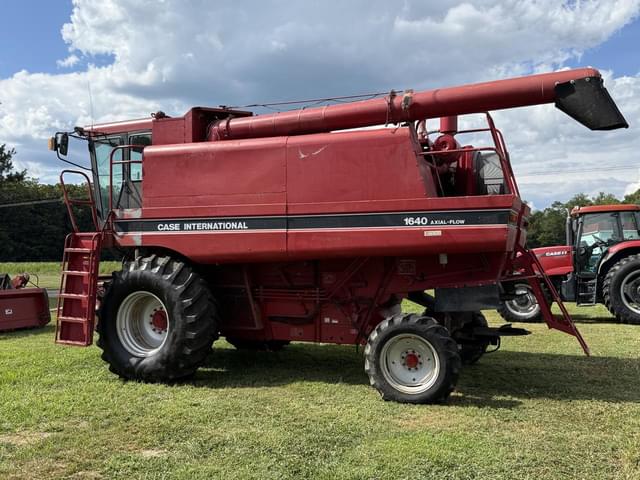 Image of Case IH 1640 equipment image 2