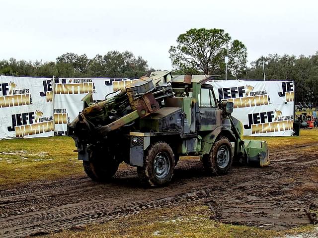 Image of Freightliner FLU419 equipment image 4