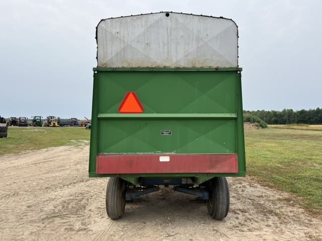 Image of Forage King A18-81F equipment image 4