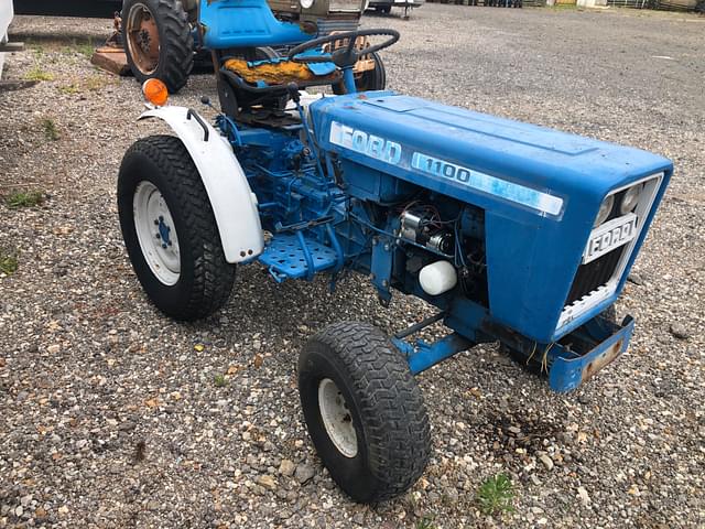 Image of Ford 1100 equipment image 1