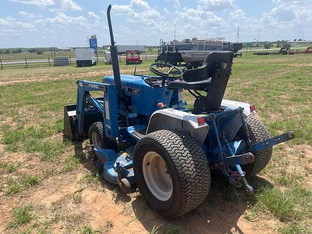 Image of Ford 1220 equipment image 4