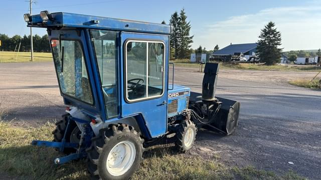 Image of Ford 1220 equipment image 4